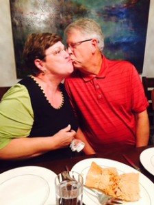 mom and dad kiss 2